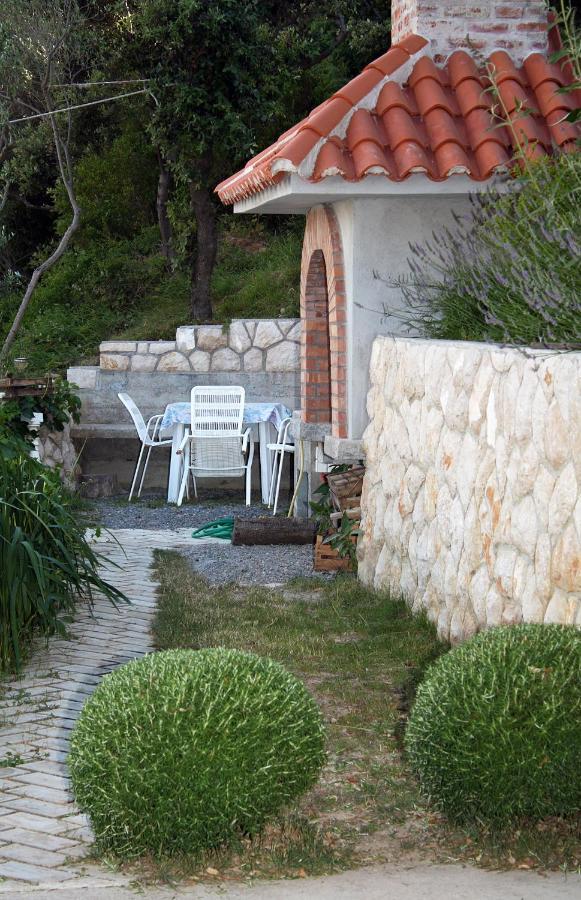 Apartments By The Sea Supetarska Draga - Donja, Rab - 2022 エクステリア 写真