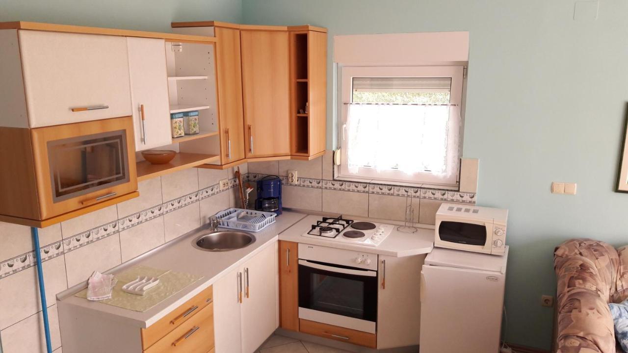 Apartments By The Sea Supetarska Draga - Donja, Rab - 2022 エクステリア 写真